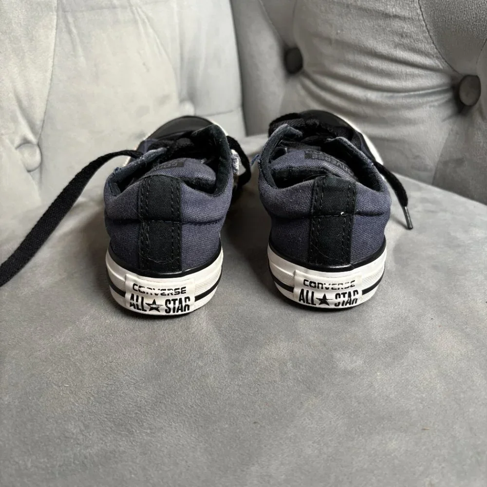 Converse All Star Navy Canvas Low‎ Top Sneakers – Kids Size 11